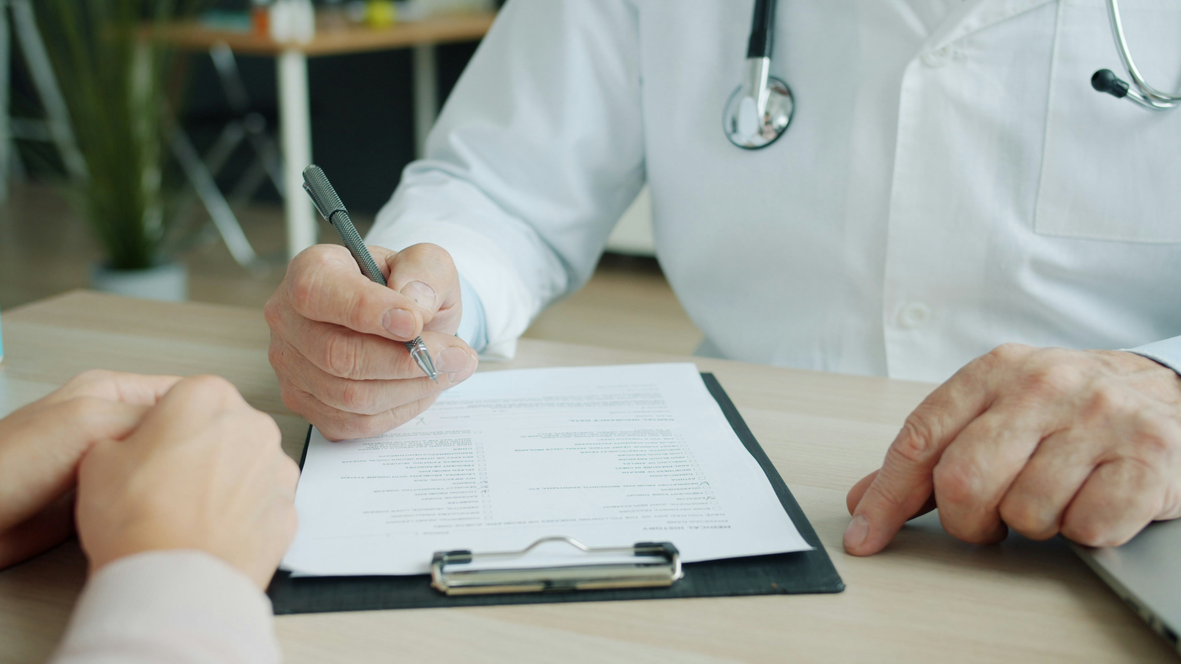The Doctors Aren't Lobbying for the Thing That Would Actually Help You
