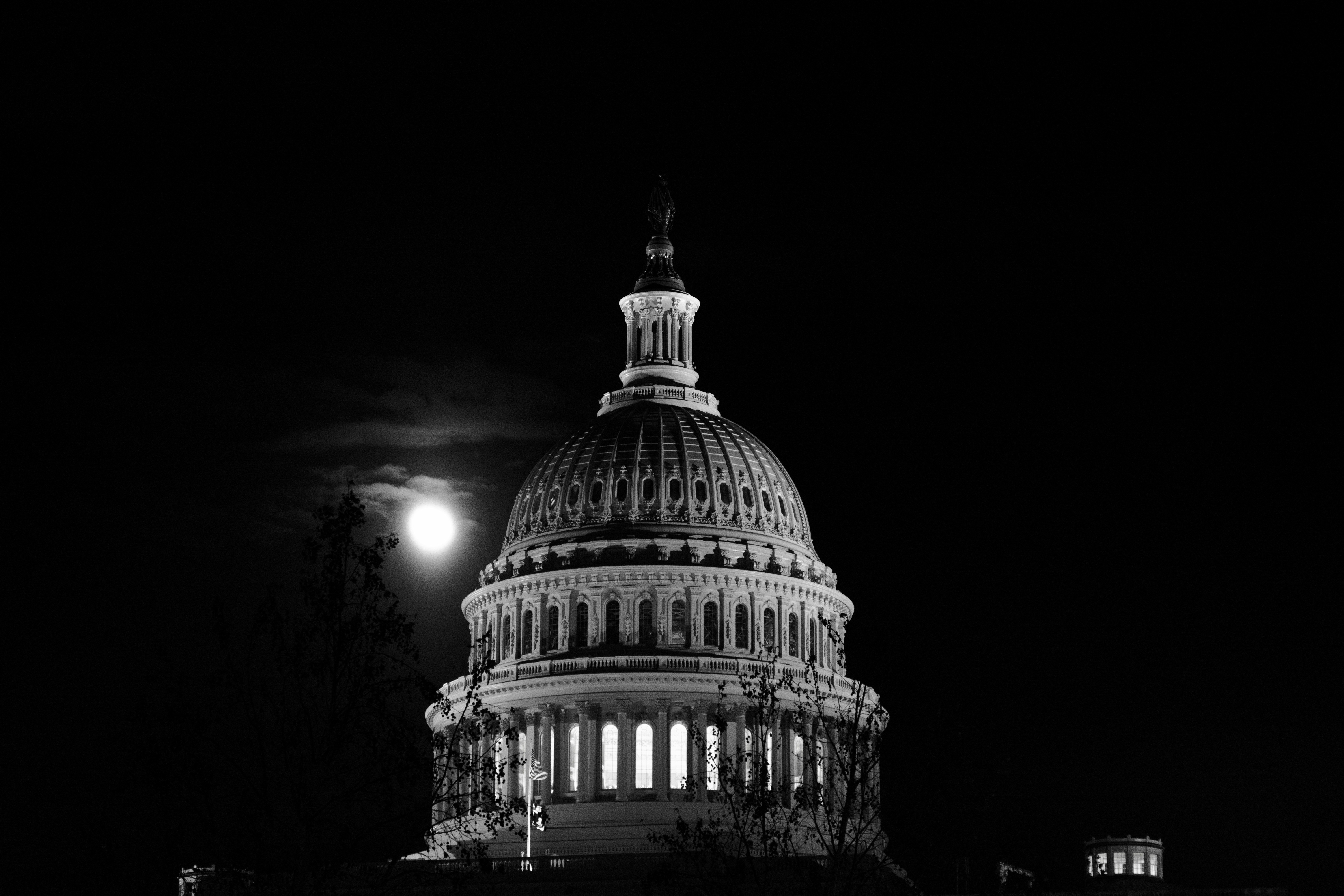 Meet the Uniparty: Both Parties Killed the Stock-Trading Ban, Then Blamed Each Other